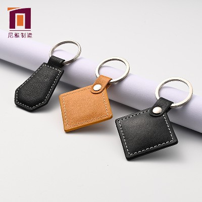 Square PU keychain metal clip leather keychain car keychain lettering logo pattern production