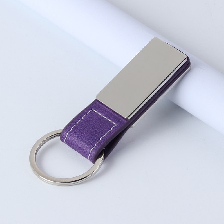 Two in one leather keychain metal leather keychain accessories gift creative logo personalized processing